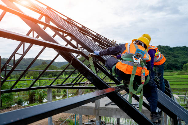 Quick and Trustworthy Emergency Roof Repair Services in Country Homes, WA